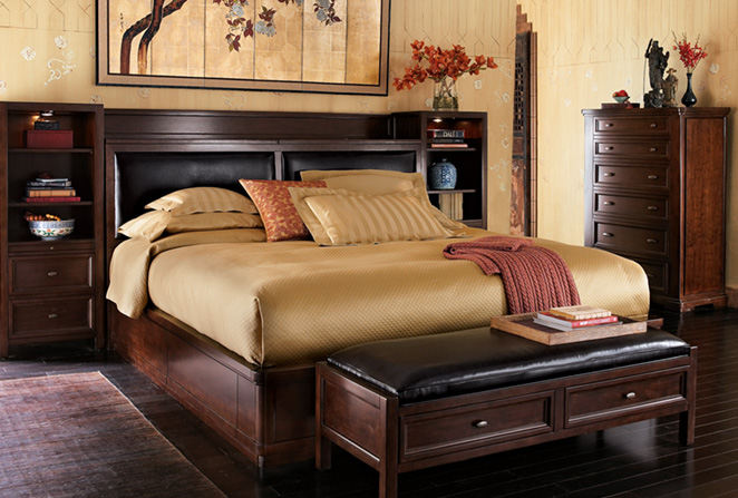Horchow bedroom gold
